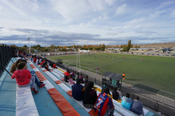 Zuschauer beim Clásico in Perito Moreno zwischen San Lorenzo und Urbano, April 2018