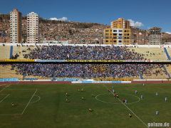Das Estadio Hernando Siles beim Clásico Boliviano zwischen Bolivar und The Strongest im August 2013