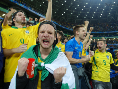 Jubel der Brasilianer beim Spiel der Selecao gegen Paraguay, Copa America 2019, Arena Gremio, Porto Alegre, Juni 2019