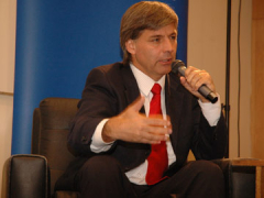 Harold Mayne-Nicholls (© Wikimedia Commons)