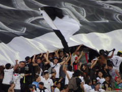 Colo-Colo-Fans beim Spiel der Copa Libertadores gegen Botafogo im Estadio Monumental, Santiago, Februar 2017