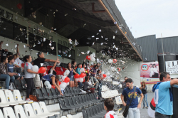 River Plate Fans beim Clasico gegen Boca Juniors im Frauenfußball Apertura 2012