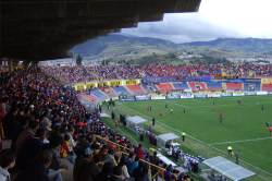 Trauer in Pasto nach dem Abstieg, hier ein Bild aus besseren Zeiten gegen Medellin im Juli 2007