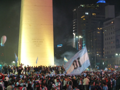 Argentinische Fans am Obelisken nach dem WM-Finale 2014