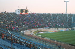 U de Chile-Fans beim Spiel gegen Puerto Montt im Estadio Nacional von Santiago, August 2003