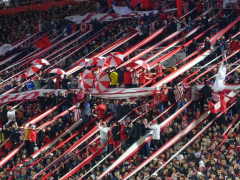 Estudiantes-Fans beim Spiel gegen racing, September 2022