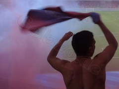 Güemes-Fan beim Intro gegen clasico-Gegner Mitre im September 2022