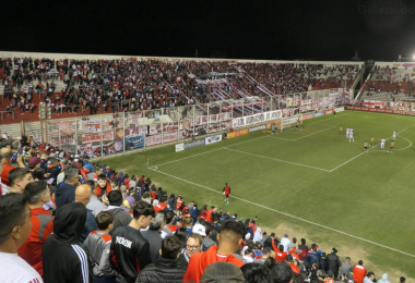 Blick ins Estadio Nuevo Francisco Urbano beim Spiel Morón gegen Atlanta im März 2024